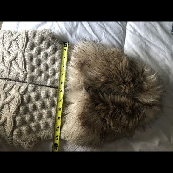 Loft zip up vest - Picture 7 of 8